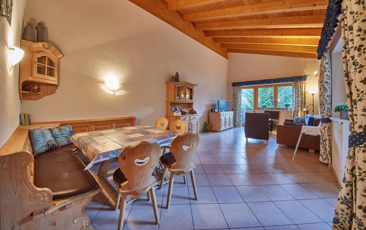 Appartements Hollandia 萨尔巴赫 外观 照片